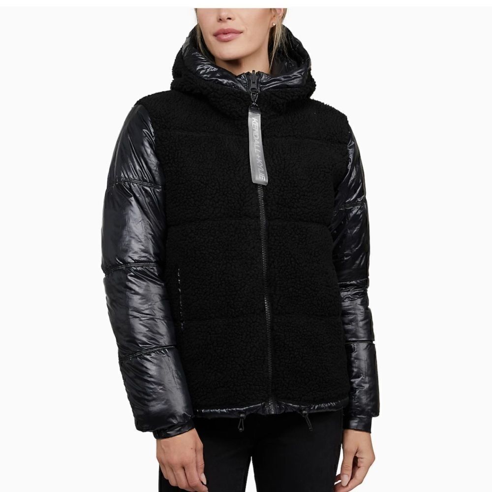 Women's KENDALL & KYLIE Coolidge Reversible Quilted & Sherpa Puffer Jacket
